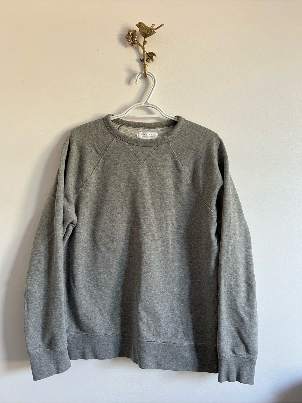 Everlane grey crewneck sweatshirt M
